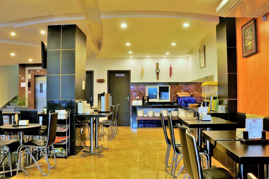 Hotel City Inn - Mountain View Pokhara Eksteriør bilde